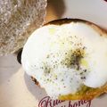しろしろ1111's cooksnap of when they made 簡単！マフィンのモツァレラトースト.