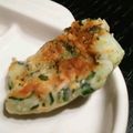 DCTgarden's cooksnap of when they made 離乳食後期☆しらすじゃがいも納豆おやき☆.