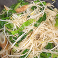 るみるみママさん's cooksnap of when they made 超節約！！小松菜とちくわのもやし炒め.