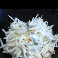 ガッチャン5's cooksnap of when they made 簡単☆ちくわだいこんサラダ.