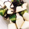 ☆龍音mama☆'s cooksnap of when they made かぶときゅうりの簡単塩昆布漬け.