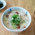ひーちゃんママ♪'s cooksnap of when they made 塩麹となめこの雑炊.
