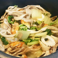 宮☆那's cooksnap of when they made 白菜とちくわと舞茸のあっさり煮.
