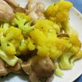 Porfidio's cooksnap of when they made カリフラワーと鶏肉のニンニク炒め.