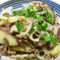 とのみん's cooksnap of when they made 子供喜ぶ！蓮根とサツマイモの挽肉炒め.