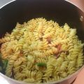 kokoro728's cooksnap of when they made アスパラと生ハムのペペロンチーノ.