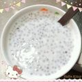 RIKOTORA's cooksnap of when they made 朝食に。水切りヨーグルトのチアシードかけ.