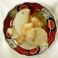南国diver's cooksnap of when they made しみじゅわ～♥油麩入り♪大根とツナの煮物.