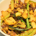 あさみ1979's cooksnap of when they made ﾌﾞﾛｯｺﾘｰの茎ｶﾚｰ炒め.
