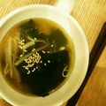 ★あいこママ★'s cooksnap of when they made もやしとわかめの中華スープ.
