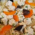 くまモン頑張れ's cooksnap of when they made 隠し味はマヨネーズ♪きのこと鶏団子味噌鍋.