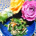 makichihua's cooksnap of when they made 春菊とカニカマのごま辛子あえ.