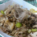 におしたり's cooksnap of when they made 豚バラとキノコの炒め煮おろし合え.