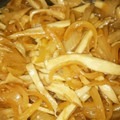 ホワイトリカちゃん's cooksnap of when they made 新玉ねぎとエリンギのしょうが焼き.