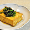 momosukekan's cooksnap of when they made 厚揚げとワカメの生姜醤油.