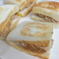 むこここ's cooksnap of when they made ☆離乳食後期☆はんぺんのツナ挟み焼き.