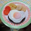 ラリー＆サラ's cooksnap of when they made 副菜も一緒に作れる♪ハンバーグ.