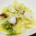 みぽぴぽ's cooksnap of when they made ﾒﾄﾚで★ﾀｺとｷｬﾍﾞﾂのｵｲﾙ煮.