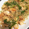 ＊とし＊'s cooksnap of when they made 簡単！美味しい☆塩鮭としらたきのごま炒め.