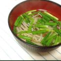 °＊リカぽん＊°'s cooksnap of when they made ニラともやしの中華スープ.