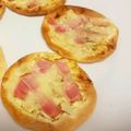 mim3's cooksnap of when they made 簡単おつまみ♡餃子の皮ピザ.