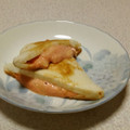 yuli1223's cooksnap of when they made はんぺんの明太マヨチーズバター焼き.