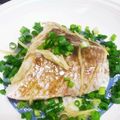 ton♪'s cooksnap of when they made 鯛の昆布茶酒蒸し.