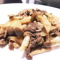 88ゆき88's cooksnap of when they made 簡単！牛肉ときのこのジンジャーソテー.