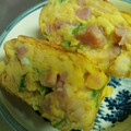 ぶんちゃんぶんぶん's cooksnap of when they made お弁当にも！ネギとベーコンの卵焼き.