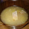 クックA1FRHM☆'s cooksnap of when they made 白菜とベーコンの味噌汁 すりごま乗せ.