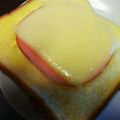 あゆたっくん's cooksnap of when they made 簡単♡ハムチーズトースト.