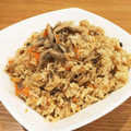 おけなっくおくて's cooksnap of when they made きのこの炊き込みごはん.