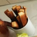 ❦ちぃ❦'s cooksnap of when they made 話題入り感謝♪トースターでパン耳ラスク.