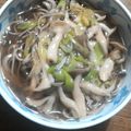 mokomogu's cooksnap of when they made きのこの生姜あんかけ蕎麦.