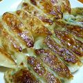 いおりおい's cooksnap of when they made 味付けはキムチにお任せチーズ入り餃子.