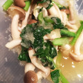 himinya's cooksnap of when they made しめじと小松菜のみぞれ和え.