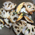 ちびはち公's cooksnap of when they made 椎茸と蓮根のガーリック炒め.