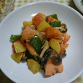 なおつん0802's cooksnap of when they made ☆塩鮭とジャガイモのトマト炒め☆.