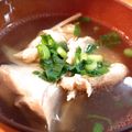 ぺっぺぺ72's cooksnap of when they made アジのあらで美味しい吸い物.