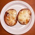 9718's cooksnap of when they made ぽかぽかっ♪奈良漬の粕床でチーズトースト.