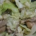 料理作造's cooksnap of when they made お肉とキャベツのマヨポン炒め.