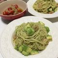 lechecara's cooksnap of when they made エビとアボカドのオイルソースパスタ.