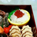 hinakinho's cooksnap of when they made 我が家のおせち＠イクラのみぞれ和え.