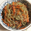 tanoyuki's cooksnap of when they made 10分副菜☆白滝と人参のゆかり和え.