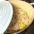 よっつのはっぱ's cooksnap of when they made 簡単☆ルクルーゼで豚肉と白菜の重ね蒸し.