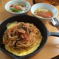 食いしん坊ゆー☆'s cooksnap of when they made ♡スキレット de 鉄板ナポリタン♡.