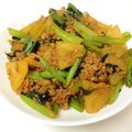 azuhoney's cooksnap of when they made 大根と豚挽き肉と小松菜のコチュジャン炒め.