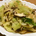ケーニヒスベルク's cooksnap of when they made キャベツとキノコの中華和え.
