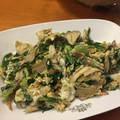 かじりっこ's cooksnap of when they made 舞茸と青梗菜のオイマヨ卵とじ.