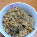 Asukalala's cooksnap of when they made しめじと鶏ごぼうの炊き込みご飯.